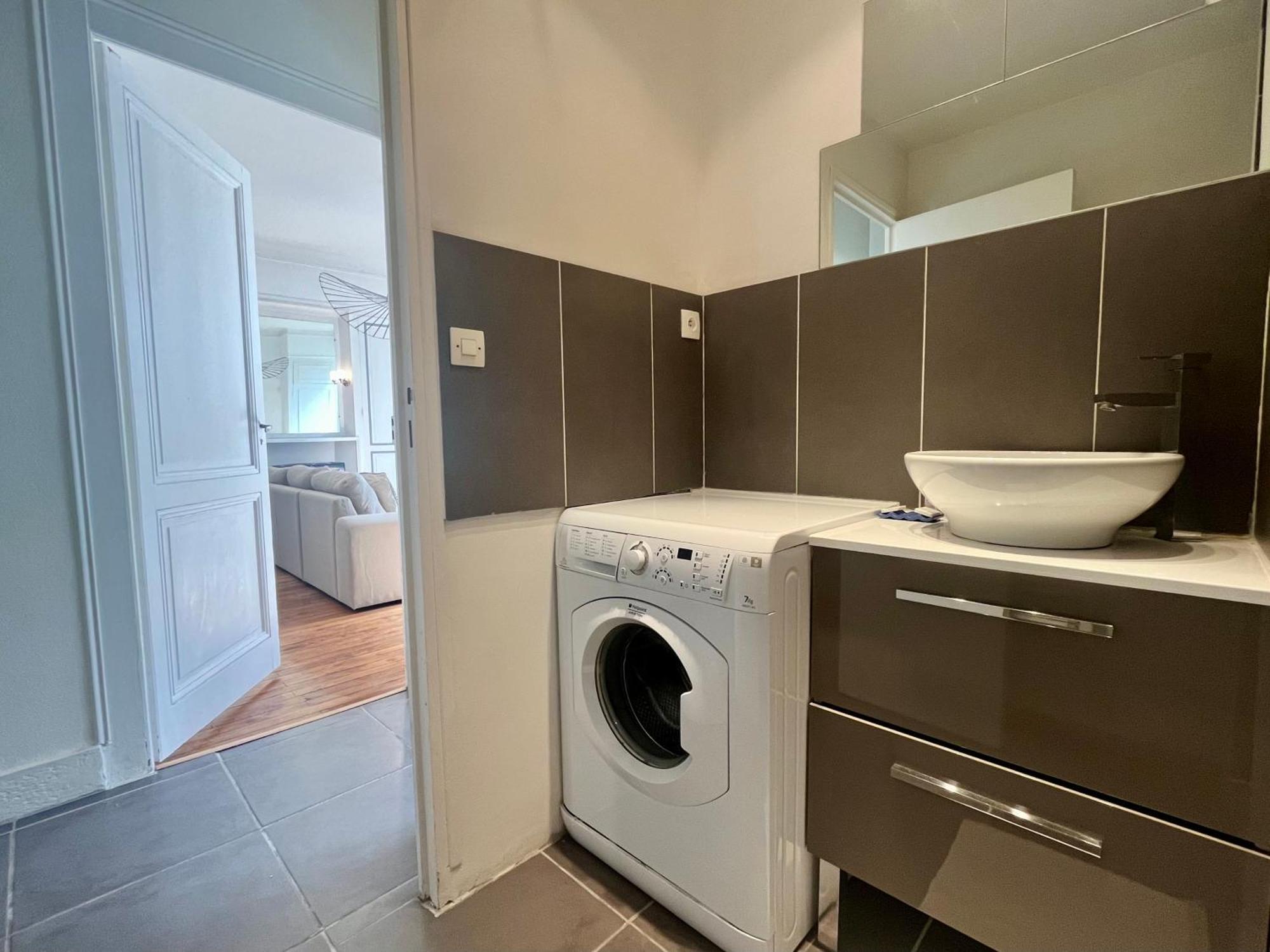 Suite Lavany Lyon Exterior foto